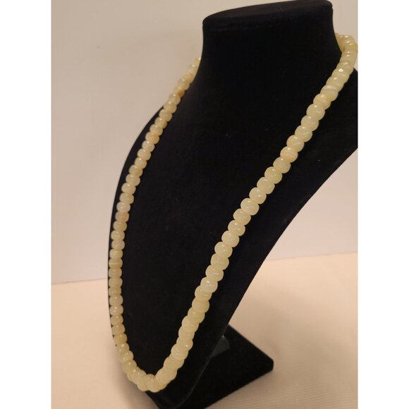 28" Calcite Bead Necklace No Clasp Natural Healing Properties - Picture 3 of 7